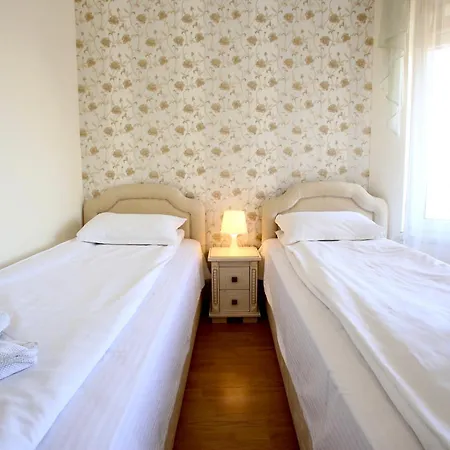 Livia Boutique Апарт-отель