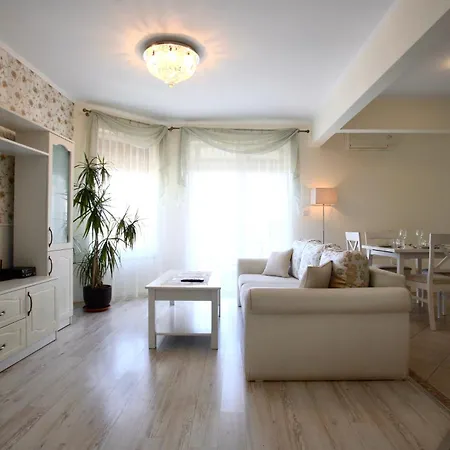 Livia Boutique Апарт-отель 4*