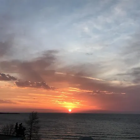 Livia Boutique Апарт-отель Равда