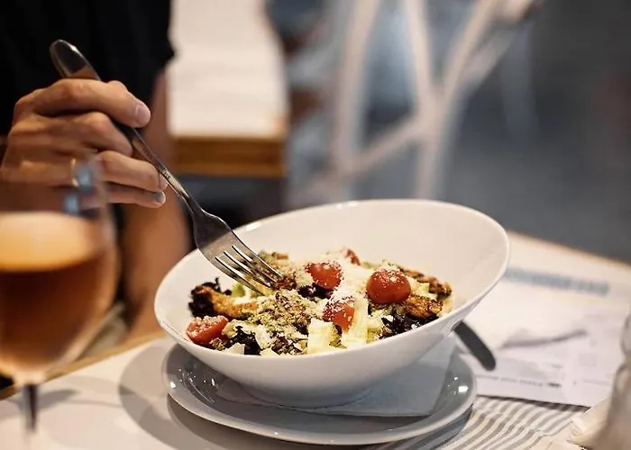 Livia Boutique 4* Равда