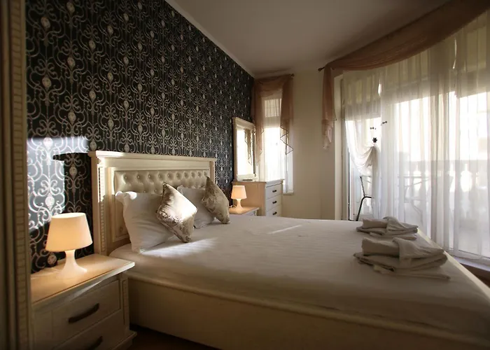 Livia Boutique Равда