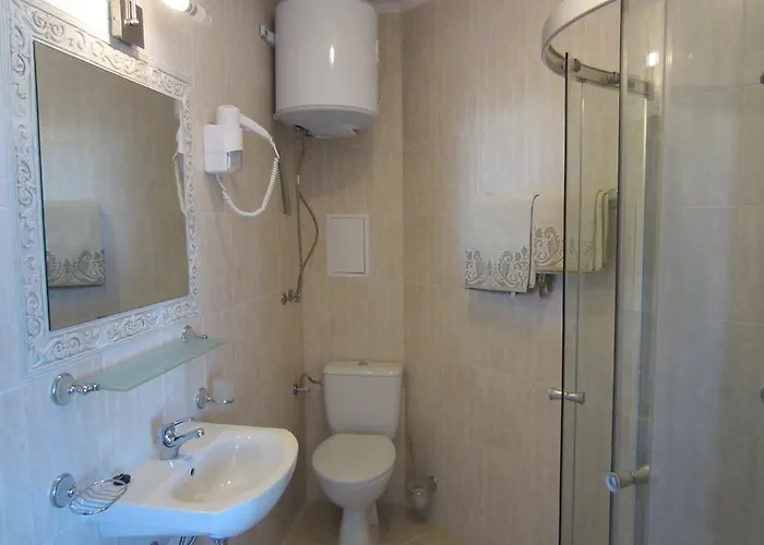 Livia Boutique Aparthotel 4*